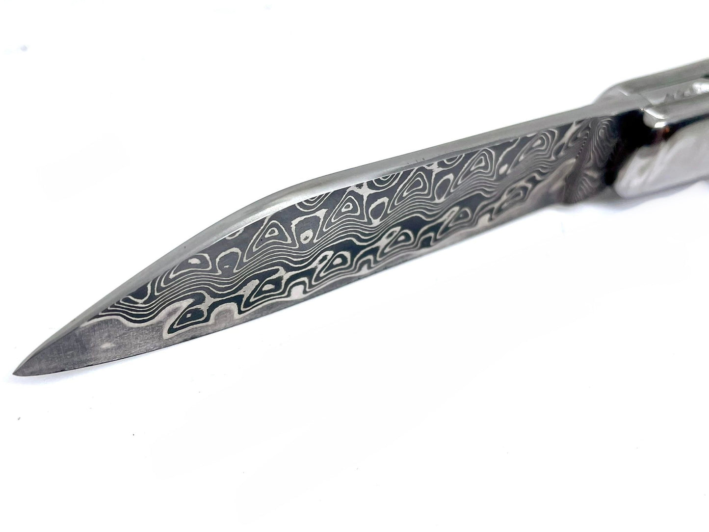 Coutellerie Passarelli - Couteau Aurillac lame de Damas 10.5 cm Ébène royale du Laos