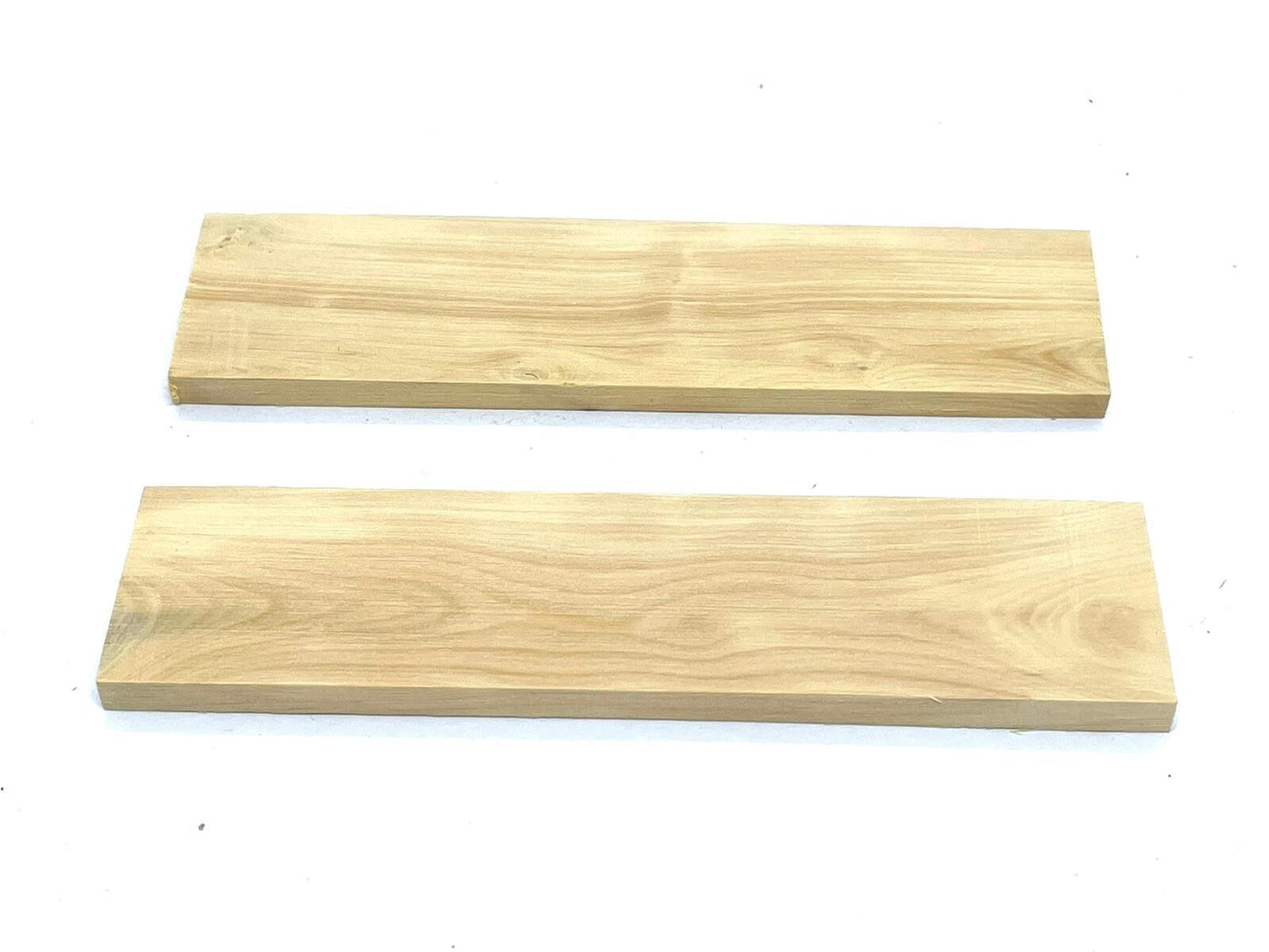 Paar Buchsbaumplatten für Messer