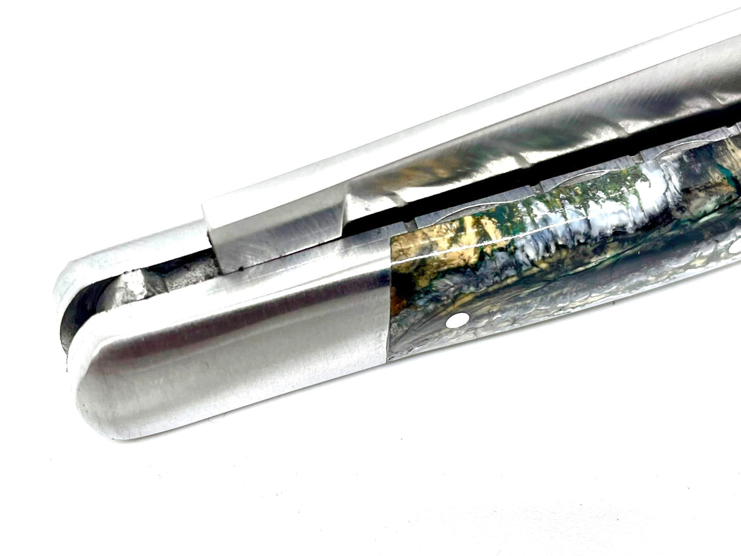 Grünes Mammut-Backenzahn-Roquefort-Messer