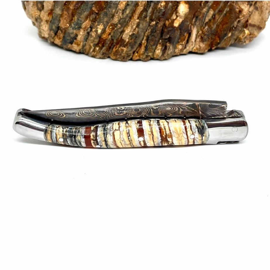 Couteau pliant damas artisanal - Laguiole Molaire de Mammouth stabilisée lame de Damas pliable 12 cm Lame Baker Forge - CopperMai Nishim - Ripple