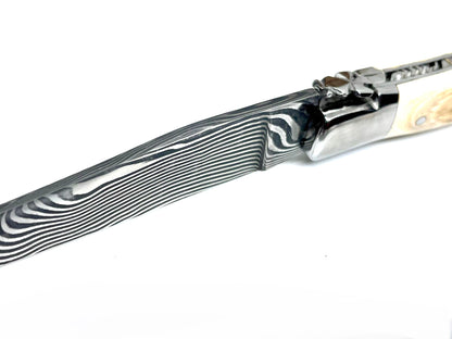 Couteau pliant damas artisanal modèle Laguiole en défense de mammouth