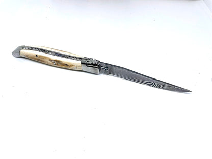 Couteau pliant damas artisanal modèle Laguiole en défense de mammouth