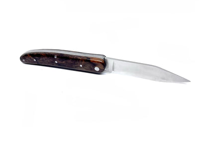 Modellmesser aus Alpenmaser-Walnussholz