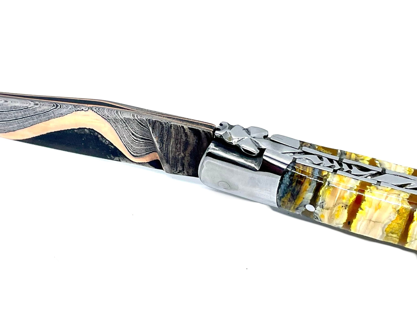 Couteau pliant damas artisanal - Laguiole en Molaire de Mammouth stabilisée et teintée jaune lame de Damas pliable 12 cm GoMai-Sunset